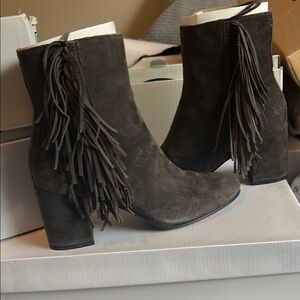 Fringe Suede Ankle Boots - Black
